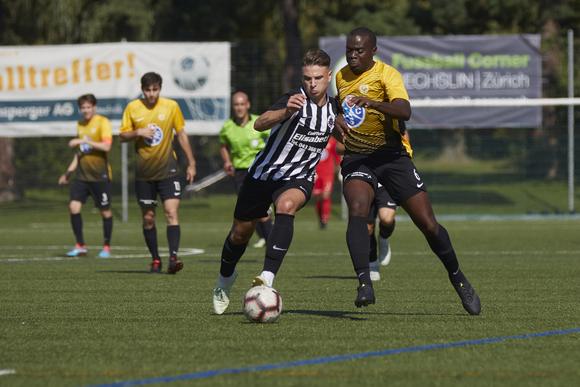 Umkämpftes Spiel gegen YF Juventus