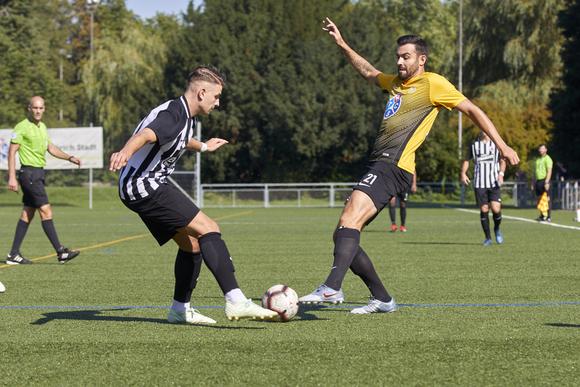 Umkämpftes Spiel gegen YF Juventus